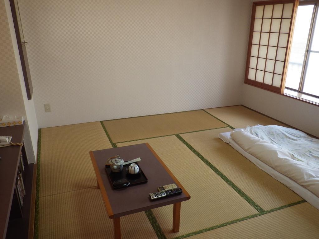 Uokagi Ryokan Nagoja Kültér fotó