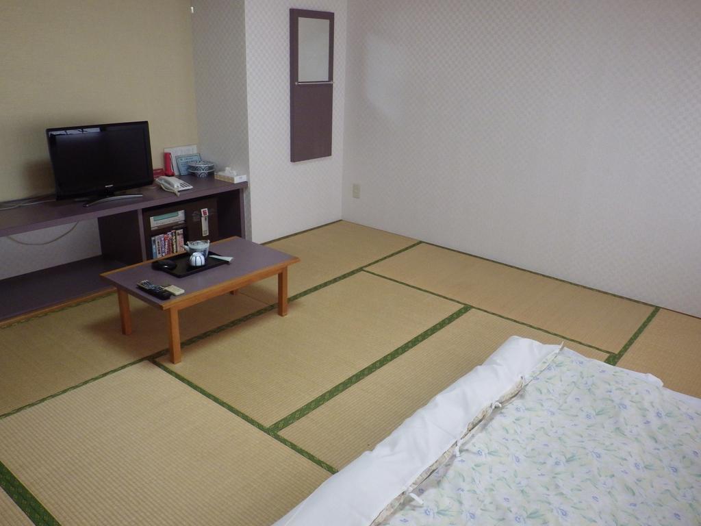 Uokagi Ryokan Nagoja Kültér fotó